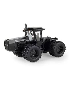 1/32 Case IH 9250 4WD with duals 2025 NFTM Black Chase Model