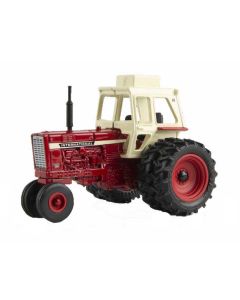 1/64 International 856 NF with duals and Cab