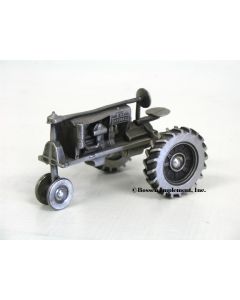 1/43 Farmall F-20 NF on rubber Pewter