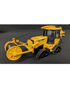1/64 Vermeer Trencher RTX 1250 with hose attachmet