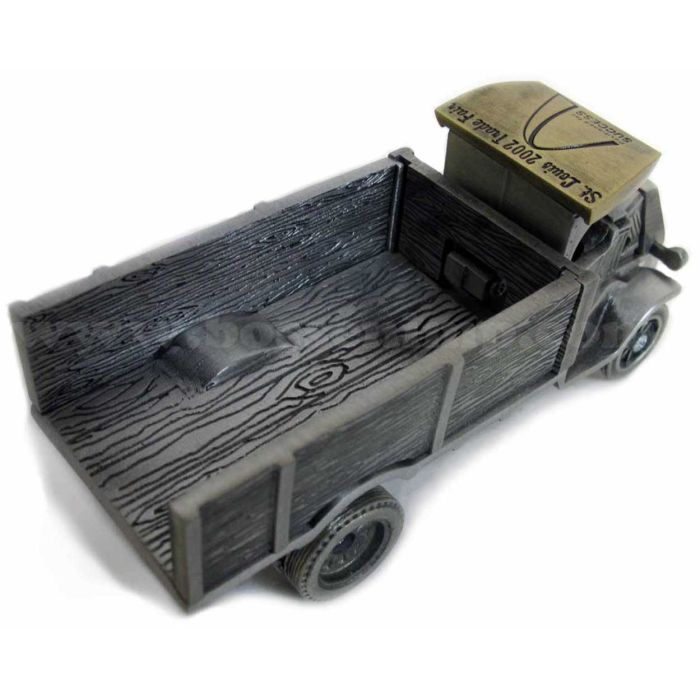 1/43 Mack Truck Farm '02 Trade Fair St Louis