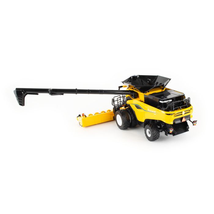 1/32 New Holland Combine CR11