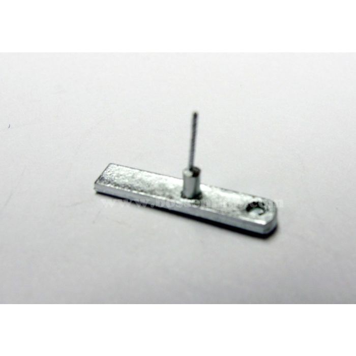 1/64 Drawbar Hitch for Greenlight pickups Small