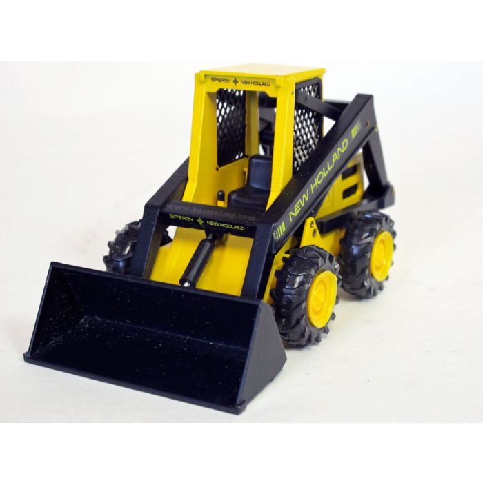1/25 New Holland Skid Steer Loader L-555