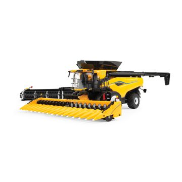 1/32 New Holland Combine CR11