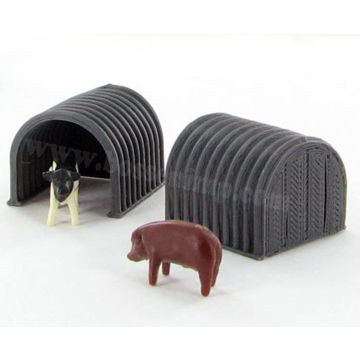 1/64 Hog or Calf Hut Quonset Set of 2