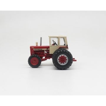 1/64 International 1256 MFD with cab