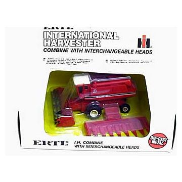 1/80 International Combine 1460 Axial with two heads