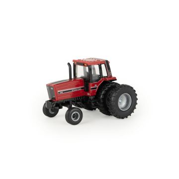 1/64 International 5488 2WD with rear duals